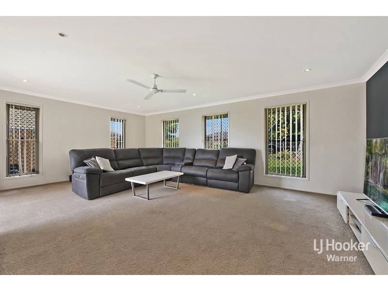 7 Barambah Circuit, Warner QLD 4500