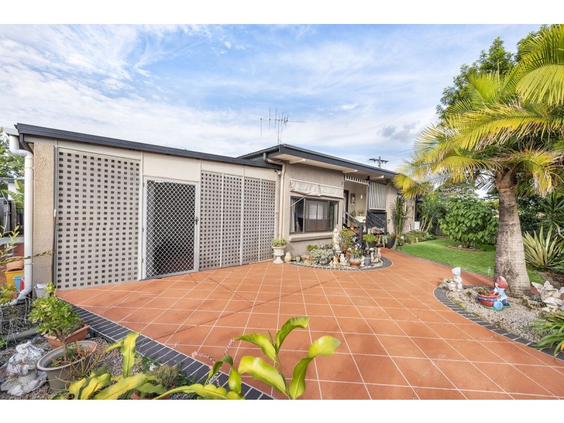 13 Ferguson Street, Albany Creek QLD 4035