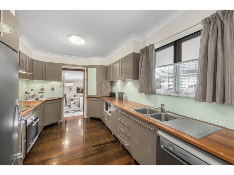 13 Ferguson Street, Albany Creek QLD 4035