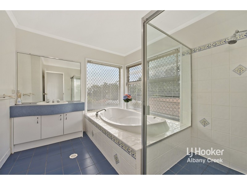 5 Karma Place, Albany Creek QLD 4035