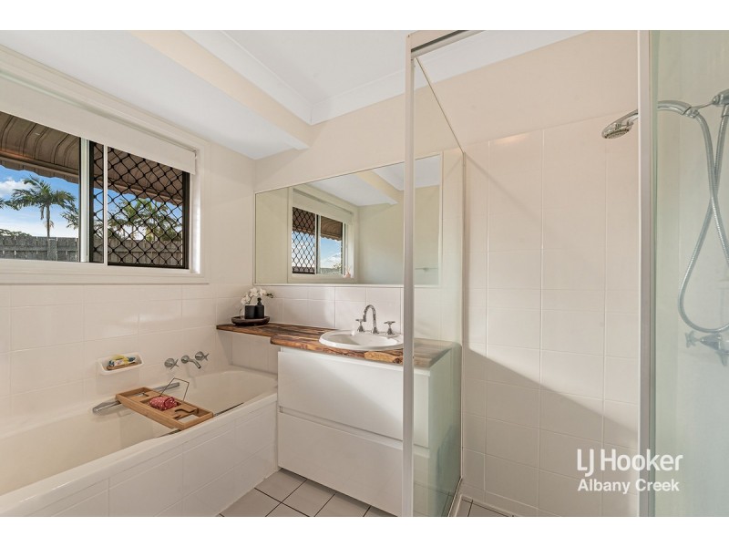 19 Chisholm Court, Albany Creek QLD 4035