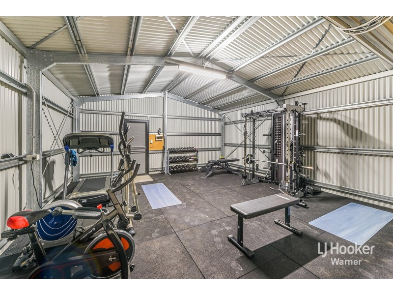 5 Beth Court, Warner QLD 4500