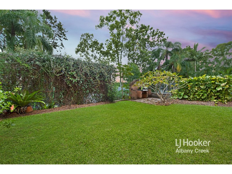 6 Alstonia Street, Arana Hills QLD 4054