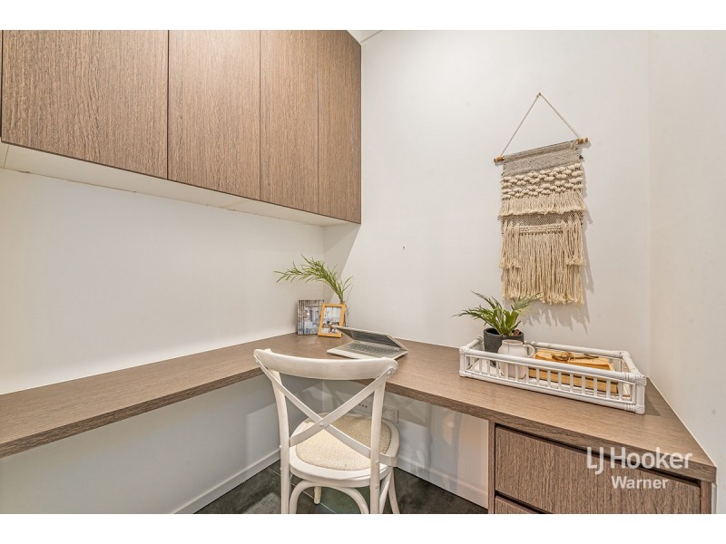 10 Russet Burbank Parade, Warner QLD 4500