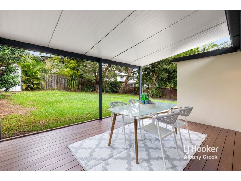 8 Flockton Street, Stafford Heights QLD 4053