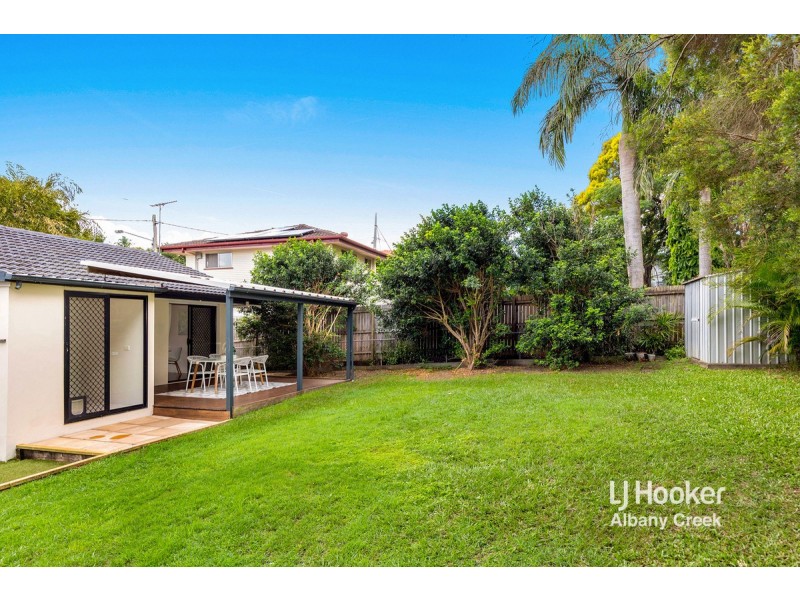 8 Flockton Street, Stafford Heights QLD 4053