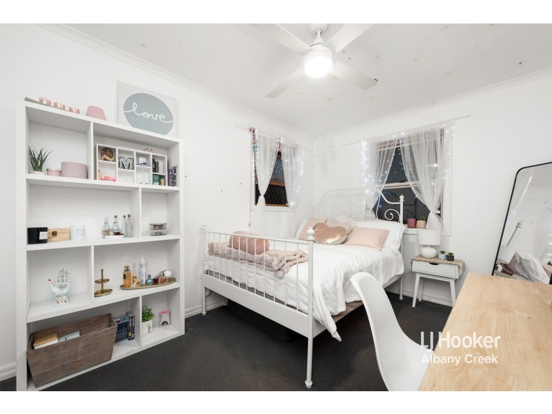 34 The Boulevard, Albany Creek QLD 4035