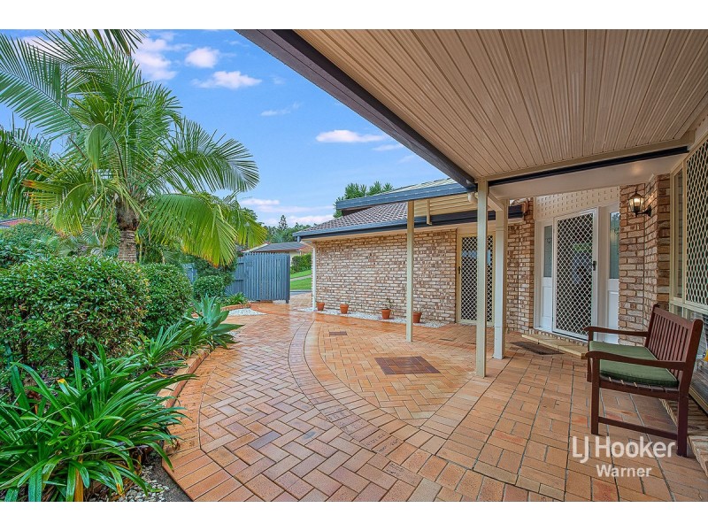 6 Markwell Court, Petrie QLD 4502