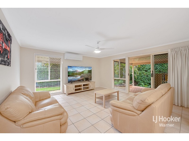 6 Markwell Court, Petrie QLD 4502