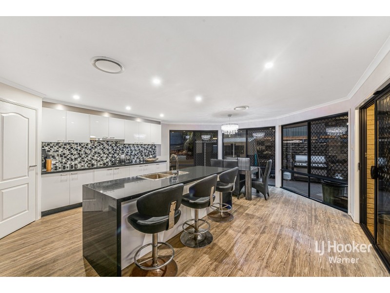 16 Brigadoon Crescent, Eatons Hill QLD 4037