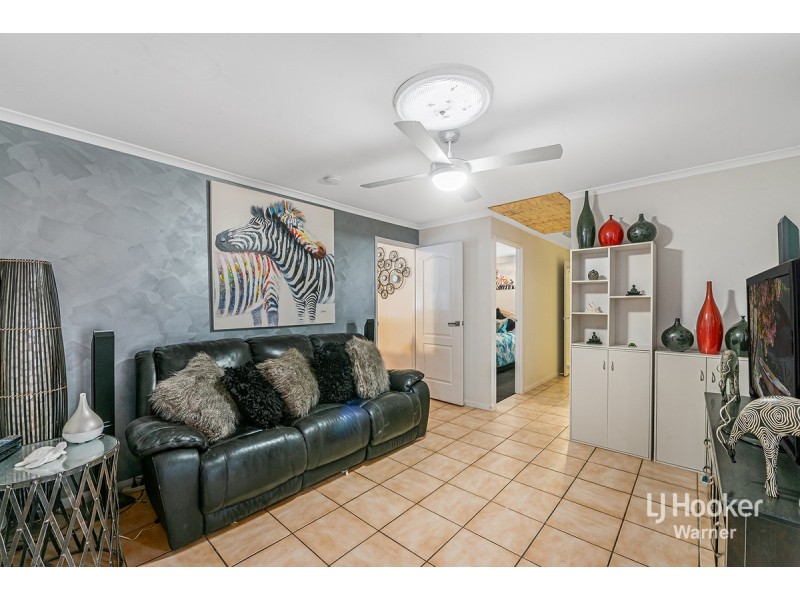 16 Brigadoon Crescent, Eatons Hill QLD 4037