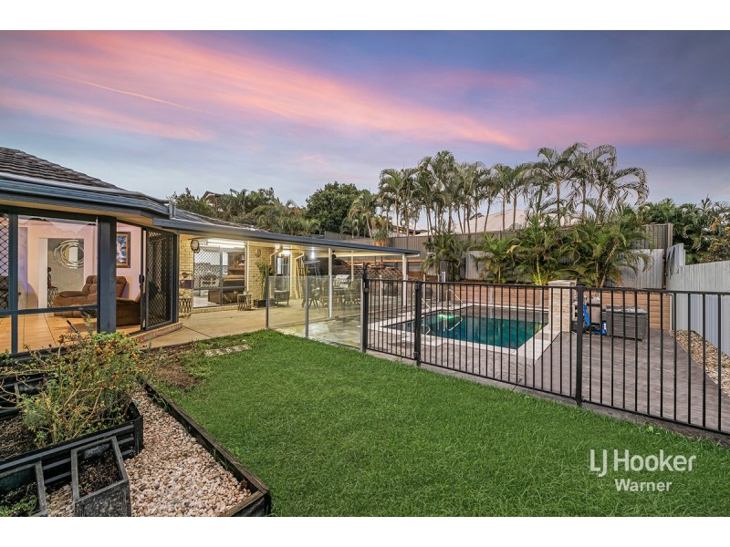 16 Brigadoon Crescent, Eatons Hill QLD 4037