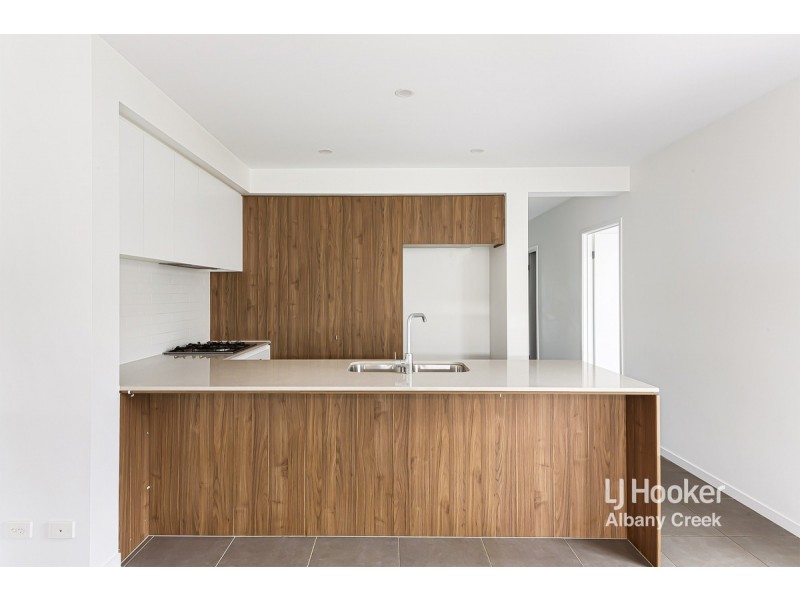 42 McConnell Esplanade, Strathpine QLD 4500