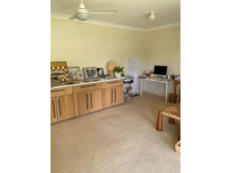 33 Pettys Road, Everton Hills QLD 4053