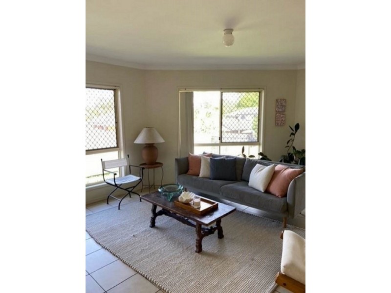 33 Pettys Road, Everton Hills QLD 4053