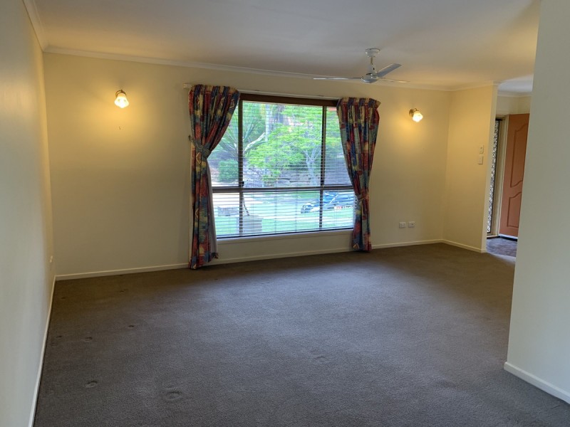 2 Elwood Court, Eatons Hill QLD 4037