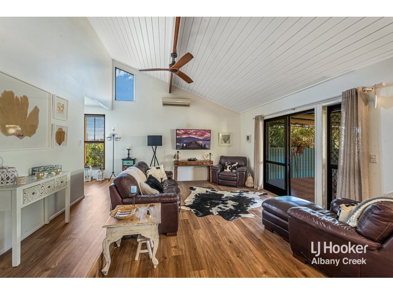 751 South Pine Road, Albany Creek QLD 4035