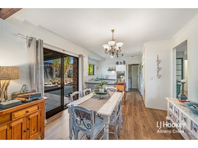 751 South Pine Road, Albany Creek QLD 4035