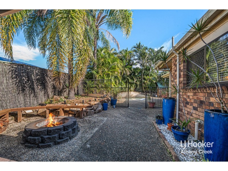 751 South Pine Road, Albany Creek QLD 4035
