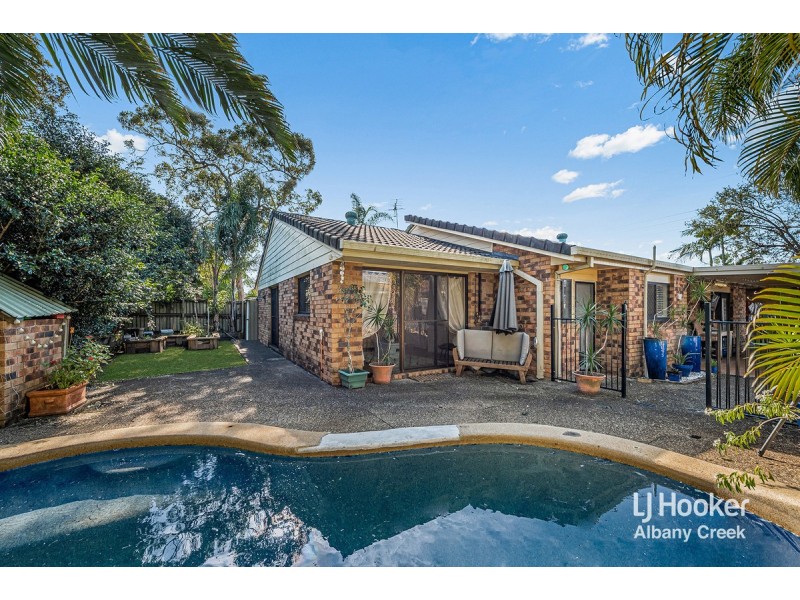 751 South Pine Road, Albany Creek QLD 4035