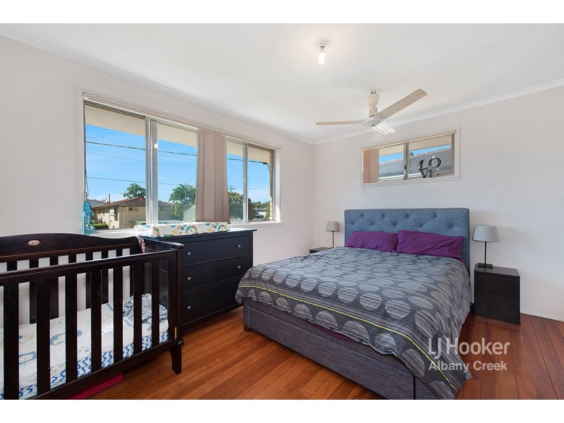 3 Lawn Street, Albany Creek QLD 4035