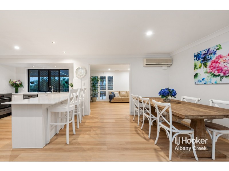 11 Peace Court, Eatons Hill QLD 4037