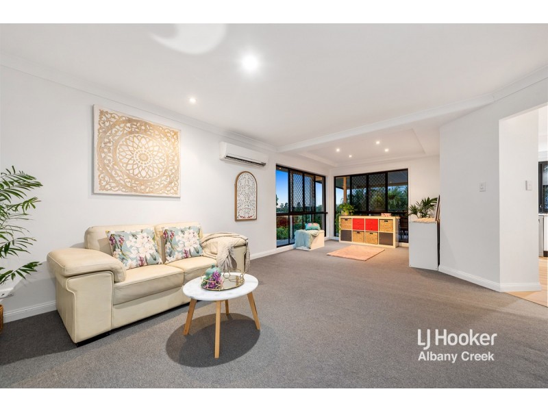 11 Peace Court, Eatons Hill QLD 4037