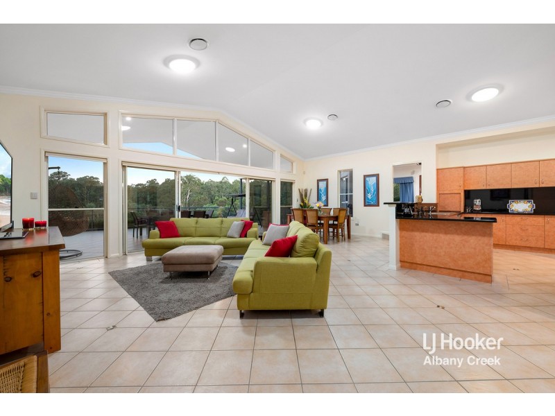 7 Forest Road, Cashmere QLD 4500