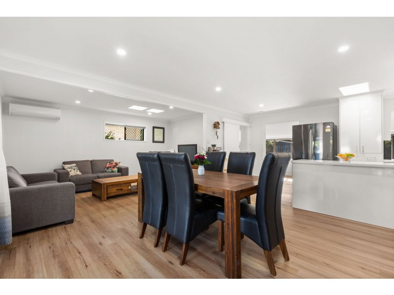 24 Seligan Street, Albany Creek QLD 4035