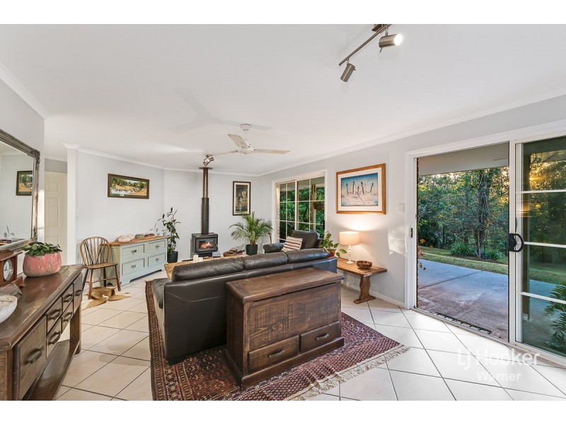 9 Eucalypt Court, Warner QLD 4500