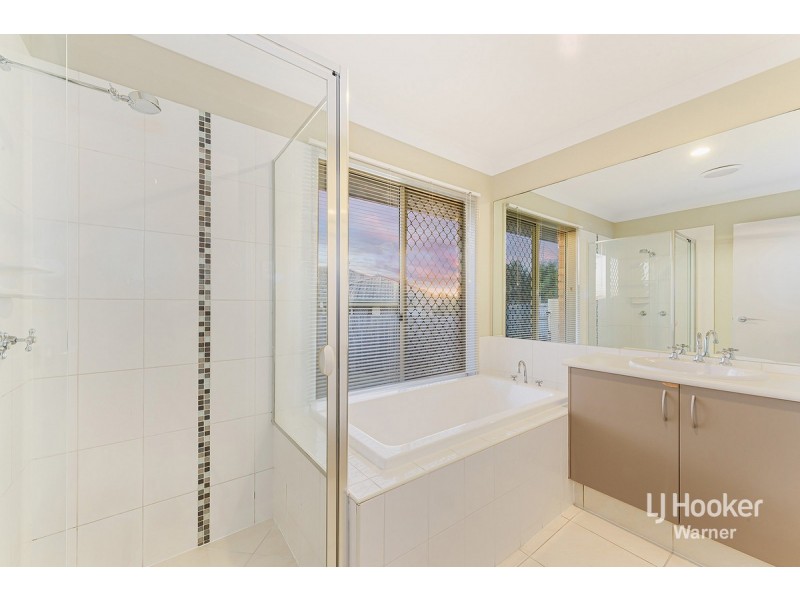 62 Brisbane Road, Warner QLD 4500