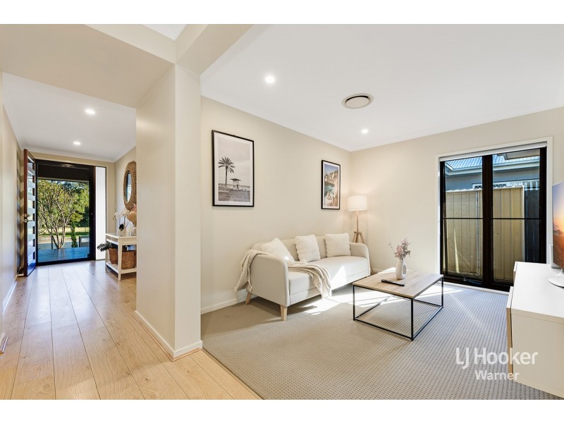 3 Centenary Court, Warner QLD 4500