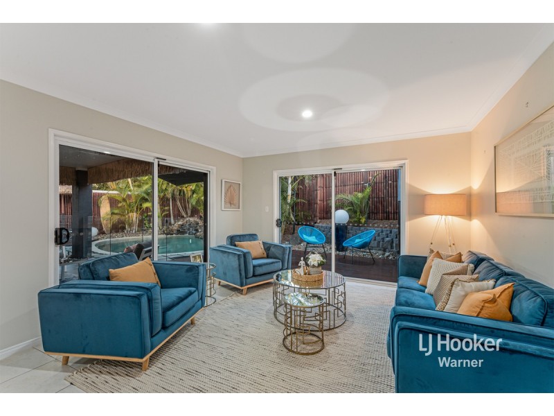 7 Curlew Court, Warner QLD 4500