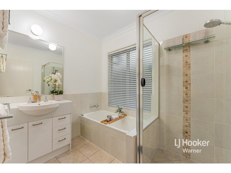 7 Curlew Court, Warner QLD 4500