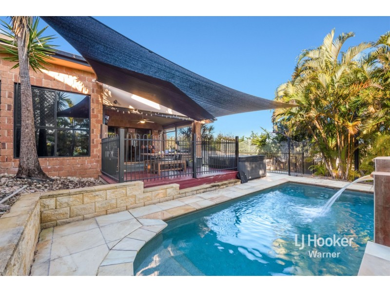 15 Valencia Court, Eatons Hill QLD 4037