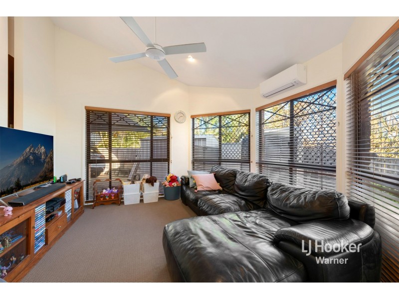 15 Valencia Court, Eatons Hill QLD 4037