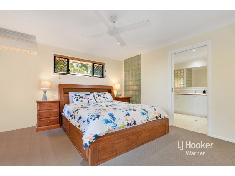 15 Valencia Court, Eatons Hill QLD 4037