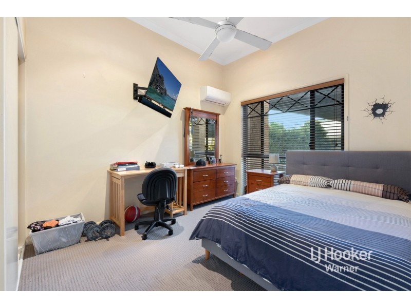 15 Valencia Court, Eatons Hill QLD 4037