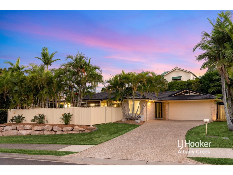 15 Granada Drive, Eatons Hill QLD 4037