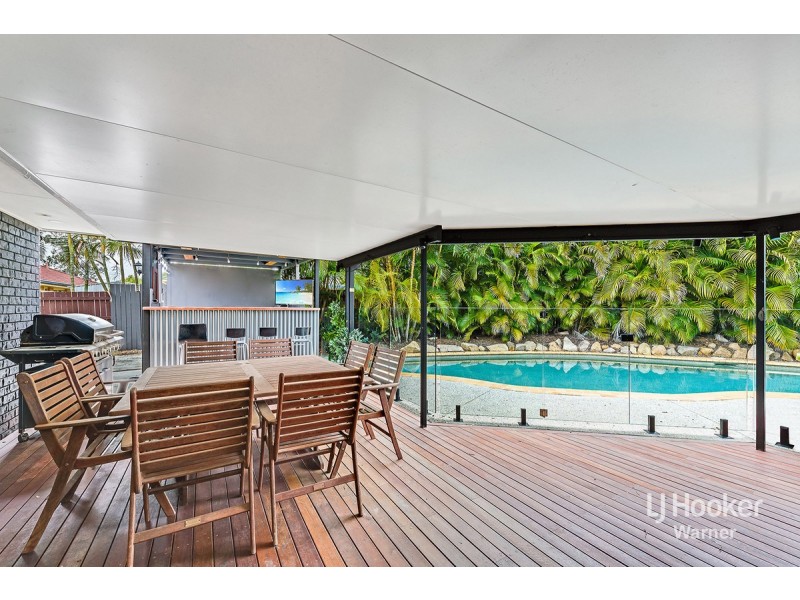 32 Blue Mountain Crescent, Warner QLD 4500