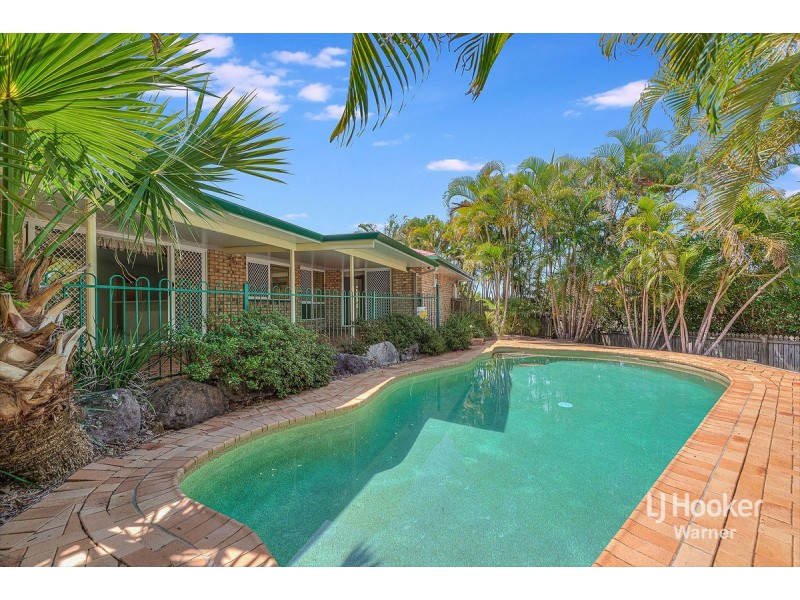 5 Ritchie Court, Petrie QLD 4502