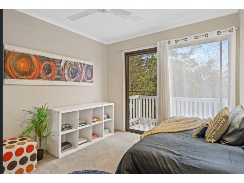 Eatons Hill QLD 4037