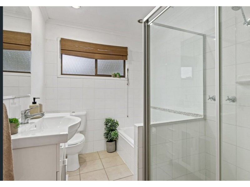 Eatons Hill QLD 4037