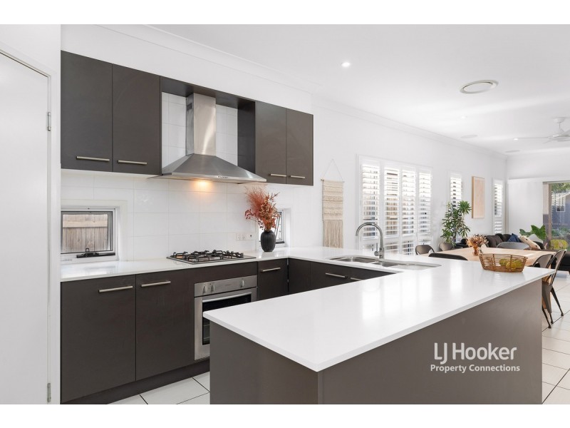 2B Melia Court, Eatons Hill QLD 4037