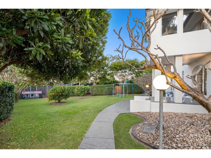 5 Fulmar Court, Albany Creek QLD 4035