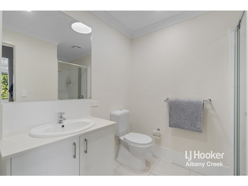 25/7 Franco Place, Bridgeman Downs QLD 4035