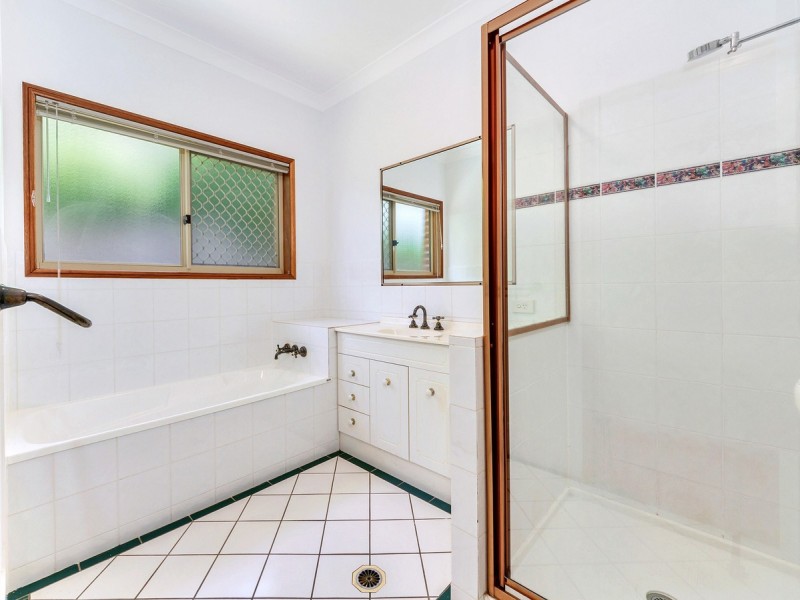 22 Castleroy Court, Albany Creek QLD 4035