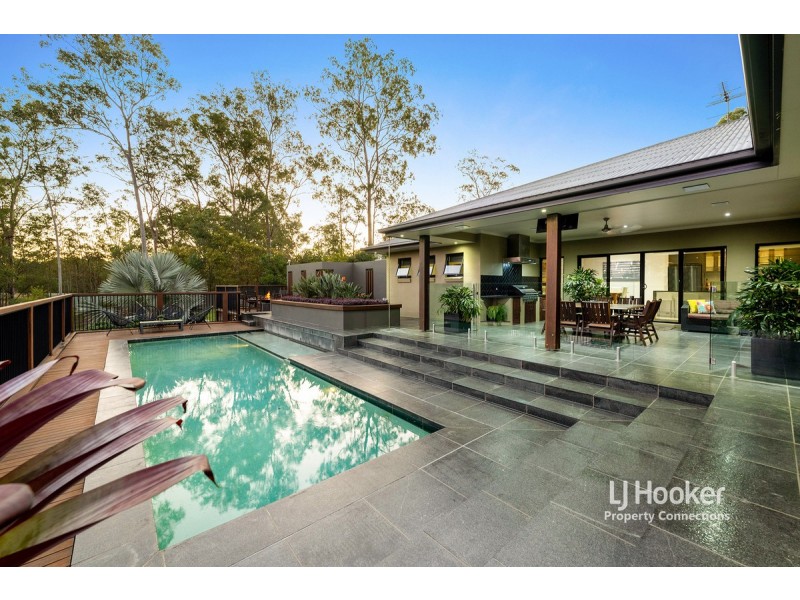 40 Montego Court, Eatons Hill QLD 4037