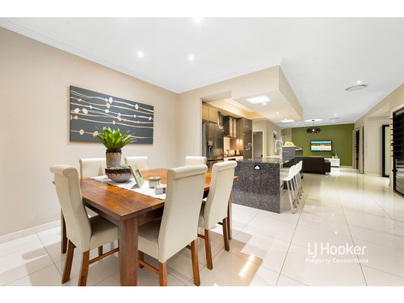 40 Montego Court, Eatons Hill QLD 4037