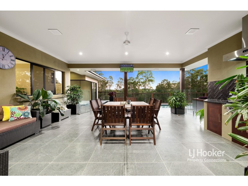 40 Montego Court, Eatons Hill QLD 4037